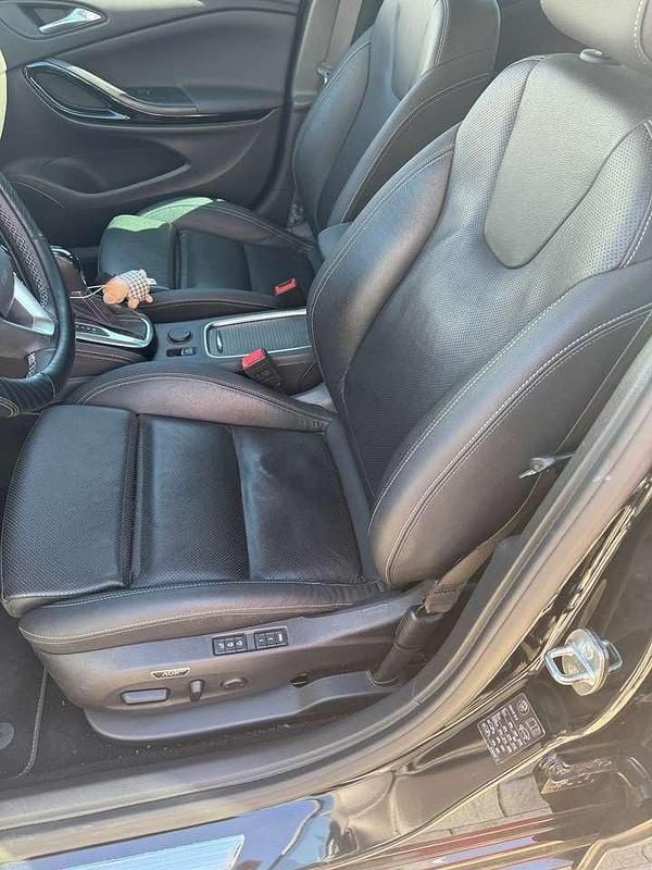 Gebraucht Opel Astra Ultimate 200 PS (147 kW) 2019 Schwarz Kombi