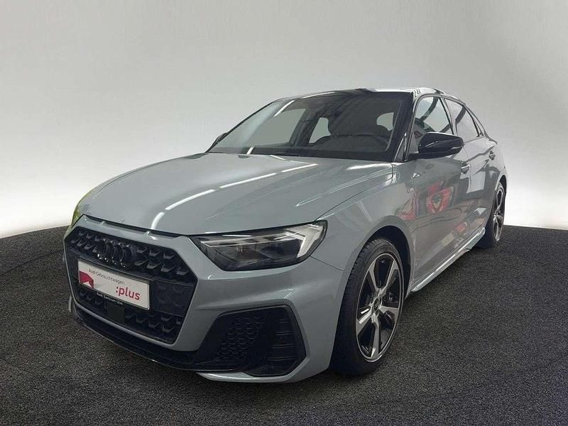 Gebraucht Audi A1 S-Line 110 PS (80 kW) 2022 Pfeilgrau perleffekt / dach my SUV
