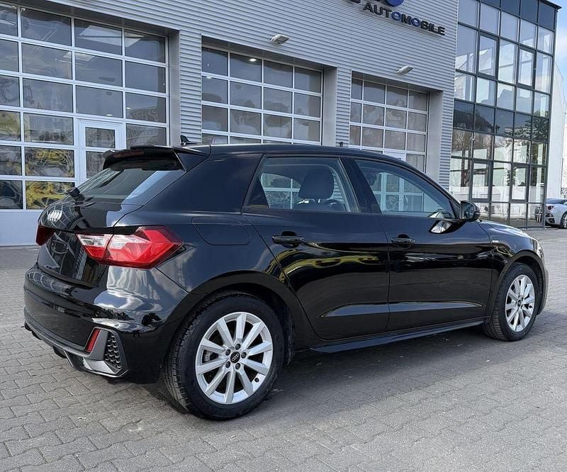 Second-hand Audi A1 110 CP (80 kW) 2023 Negru SUV
