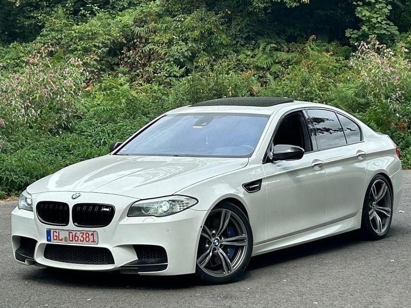 Gebraucht BMW M5 Performance 560 PS (411 kW) 2012 Weiß Limousine