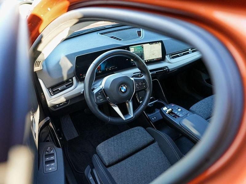 Gebraucht BMW X1 Performance 170 PS (125 kW) 2025 Utah orange metallic SUV