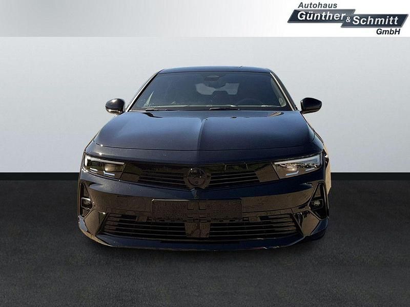 Gebraucht Opel Astra 131 PS (96 kW) 2025 Schwarz Limousine