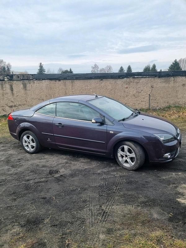 Gebraucht Ford Focus 145 PS (106 kW) 2007 Violet Limousine
