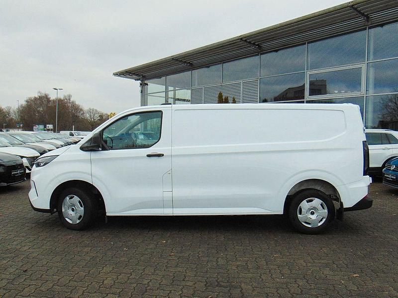 Gebraucht Ford Transit Custom Trend 136 PS (100 kW) 2024 Weiß Van / Kleinbus