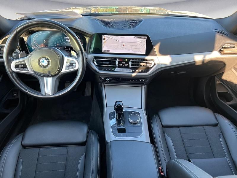 Gebraucht BMW 320 Advantage 190 PS (139 kW) 2022 Grau Kombi