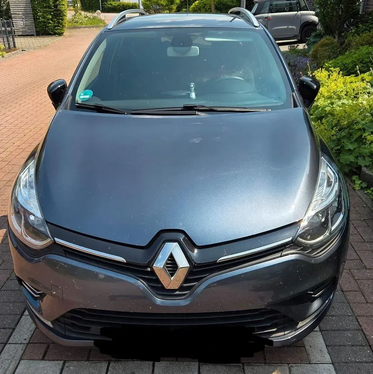 Gebraucht Renault Clio LIMITED 90 PS (66 kW) 2016 Grau Kleinwagen