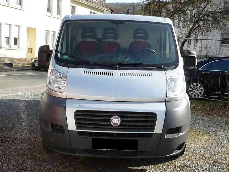 Gebraucht Fiat Ducato 131 PS (96 kW) 2014 Silber Van