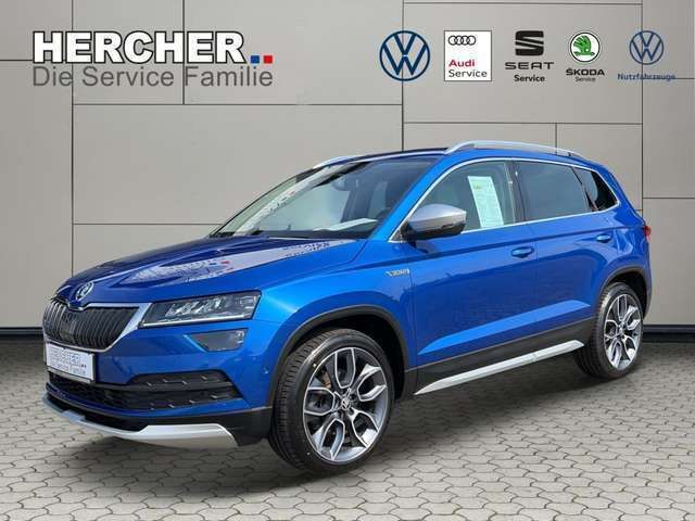 Raceblau metallic Gebraucht 2020 Skoda Karoq SUV | 32.850 € (Teuer) - Bild 1/4