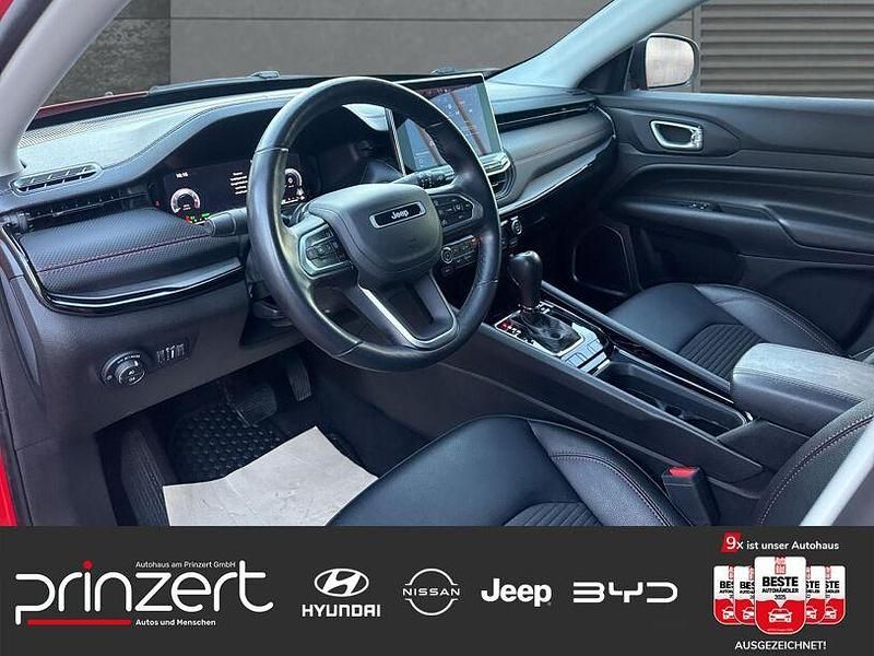 Gebraucht Jeep Compass Altitude 131 PS (96 kW) 2023 Colorado red SUV