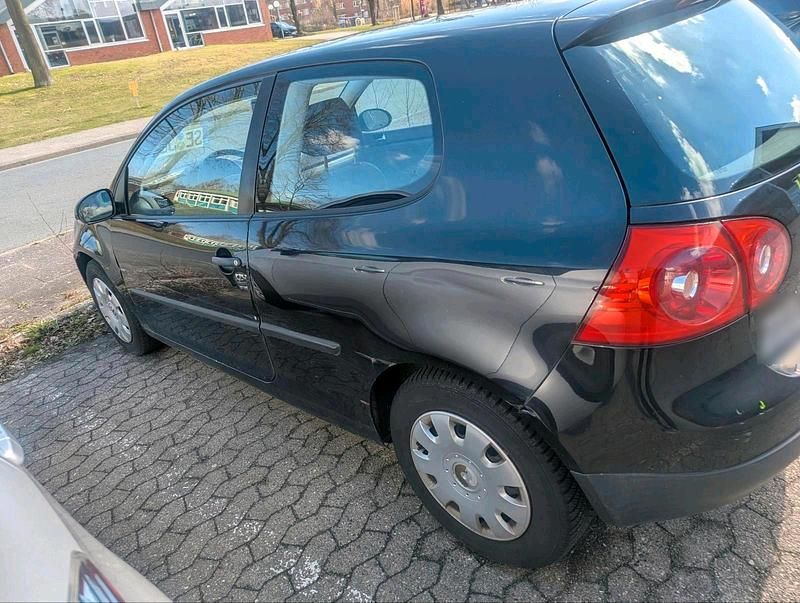 Usata VW Golf IV 75 CV (55 kW) 2004 Nero Berlina