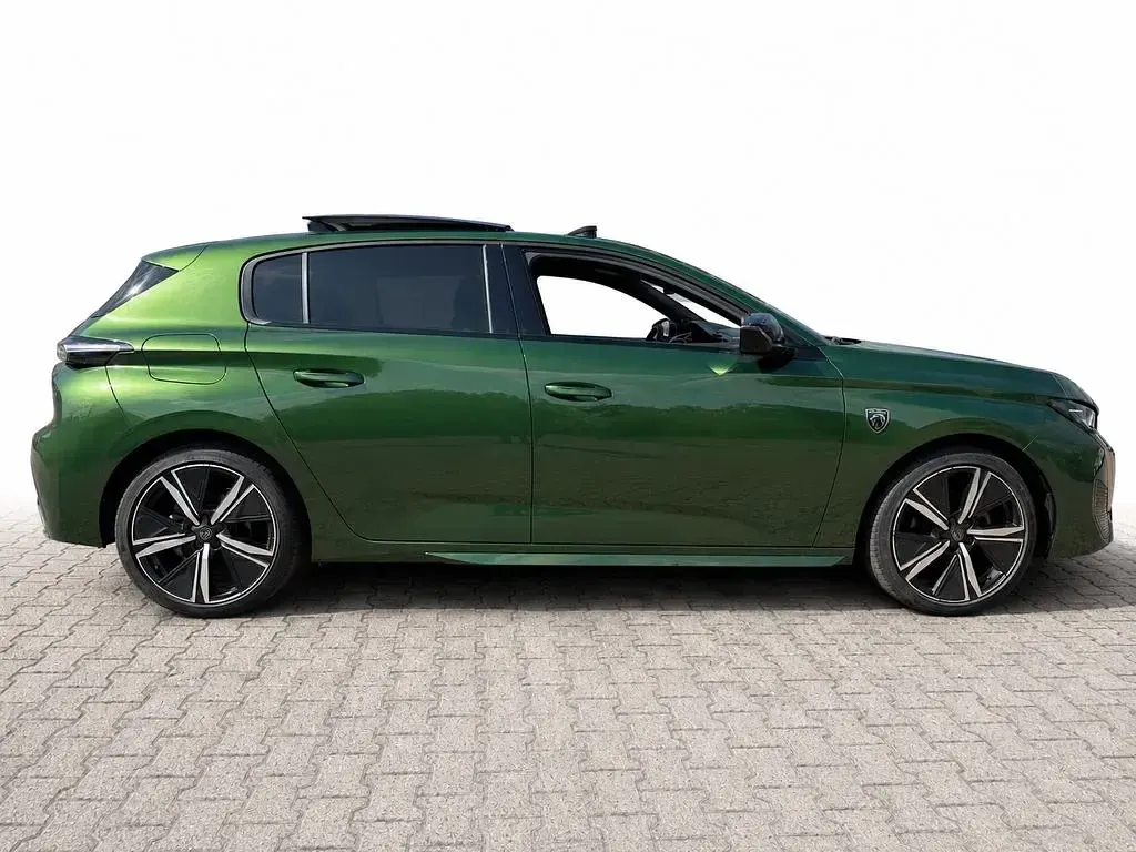 Gebraucht Peugeot 308 GT 131 PS (96 kW) 2024 Grün Limousine