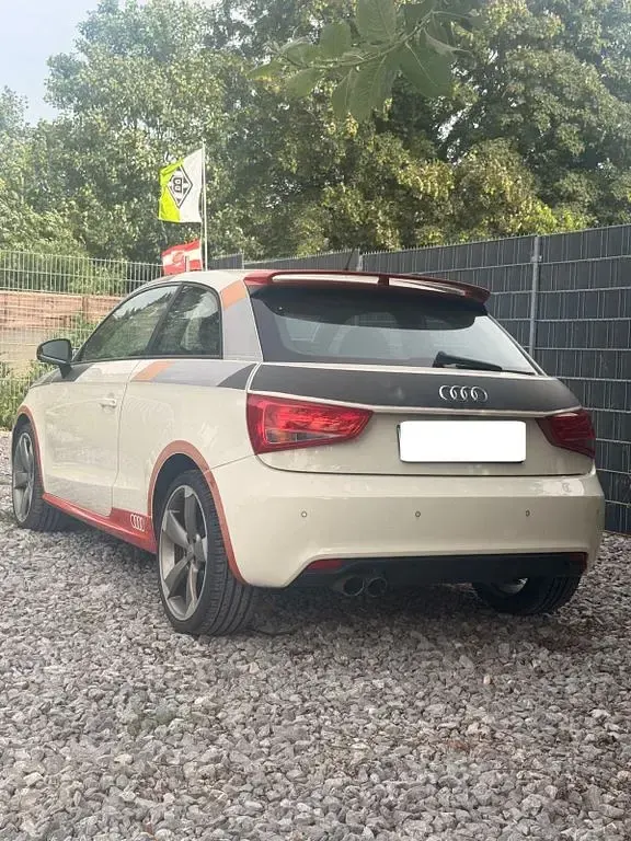 Gebraucht Audi A1 S-Line 143 PS (105 kW) 2012 Weiß Kleinwagen