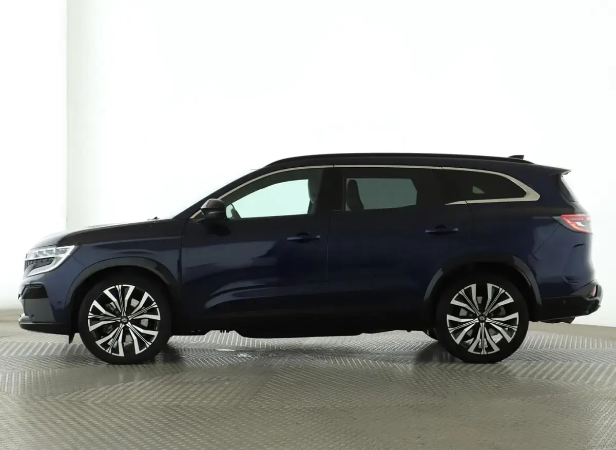 Gebraucht Renault Espace Iconic 131 PS (96 kW) 2025 Nachtblau SUV