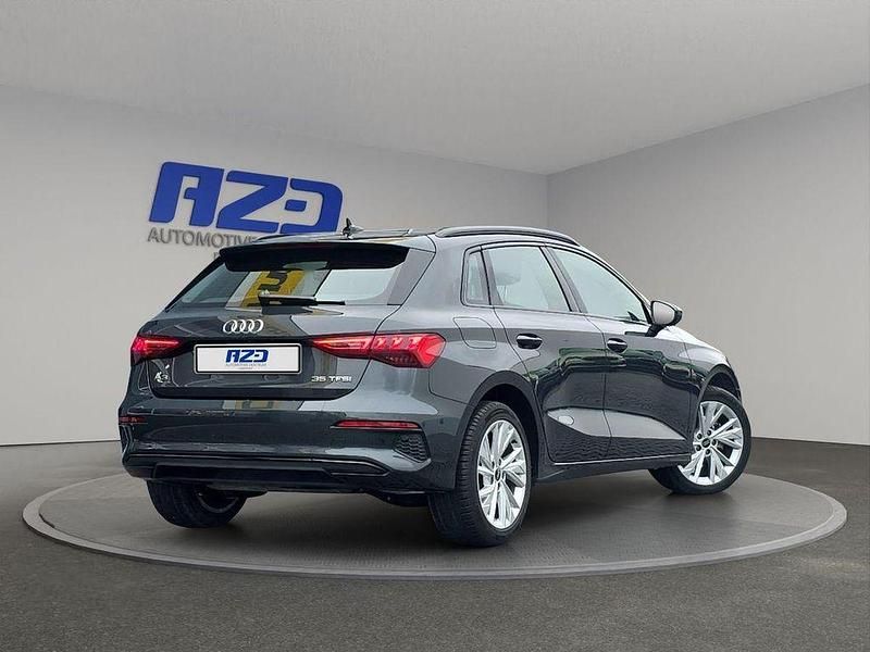 Gebraucht Audi A3 Ambiente 150 PS (110 kW) 2022 Grau Limousine