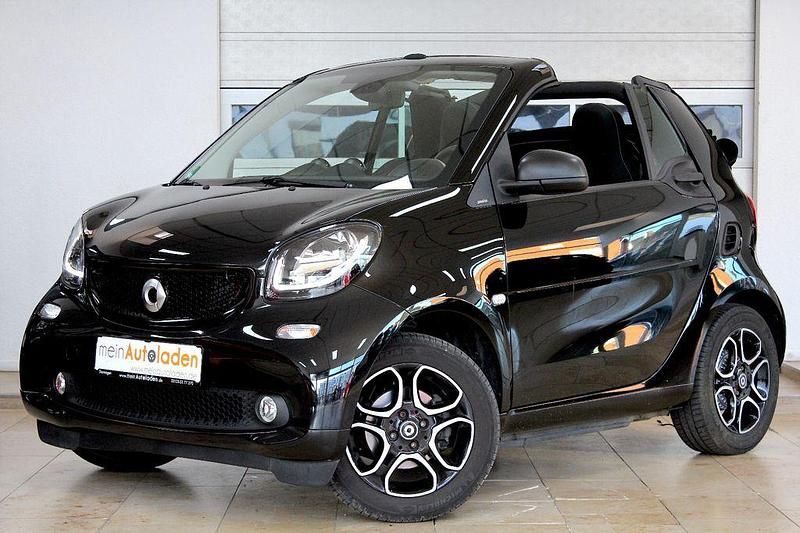 Schwarz Gebraucht 2019 Smart ForTwo Cabrio Cabrio | 16.950 € (Fairer Preis) - Bild 1/4