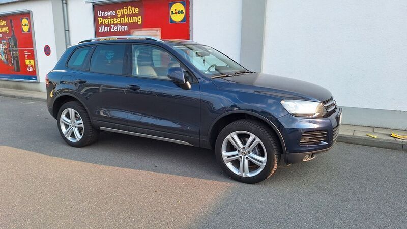 Schwarz Gebraucht 2014 VW Touareg SUV | 17.250 € (Fairer Preis) - Bild 1/4