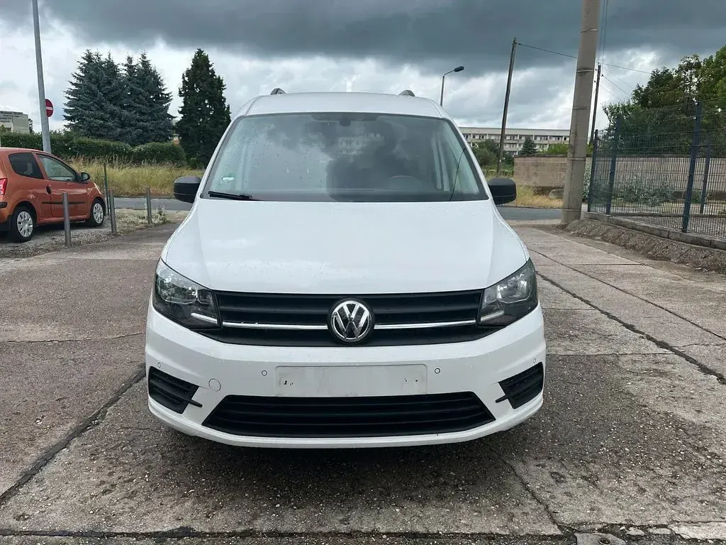 Gebraucht VW Caddy Maxi 102 PS (75 kW) 2020 Weiß Van / Kleinbus