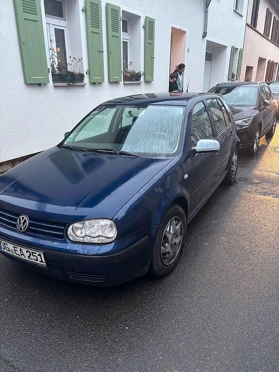 Gebraucht VW Golf IV 105 PS (77 kW) 2000 Blau Limousine