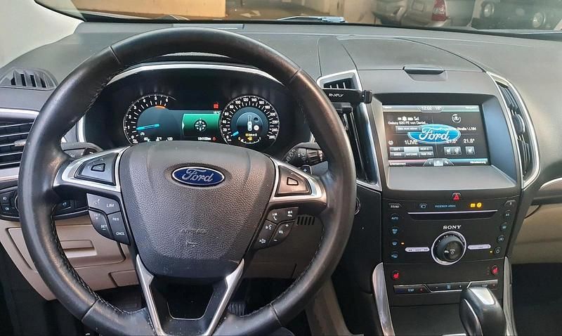 Gebraucht Ford Edge 209 PS (153 kW) 2016 Silber SUV