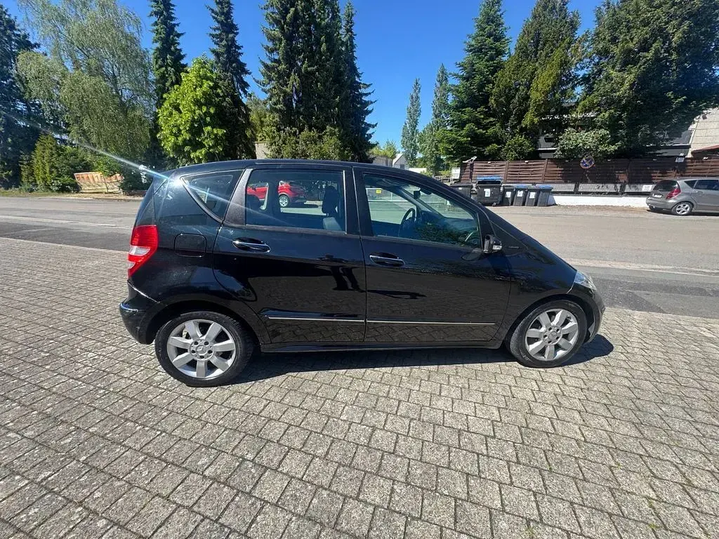 Gebraucht Mercedes A200 Avantgarde 140 PS (102 kW) 2005 Schwarz Van / Kleinbus