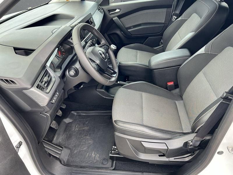 Gebraucht Renault Kangoo Equilibre 102 PS (75 kW) 2024 Mineralweiß Van / Kleinbus