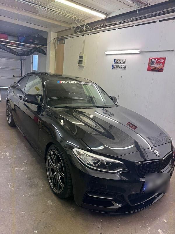 Schwarz Gebraucht 2015 BMW M235 Performance Coupé | 27.999 € (Fairer Preis) - Bild 1/4