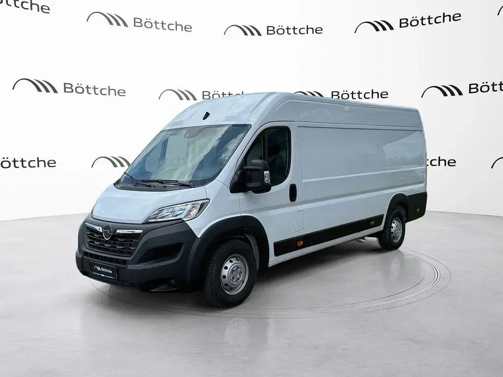 Gebraucht Opel Movano 165 PS (121 kW) 2024 Weiß Van