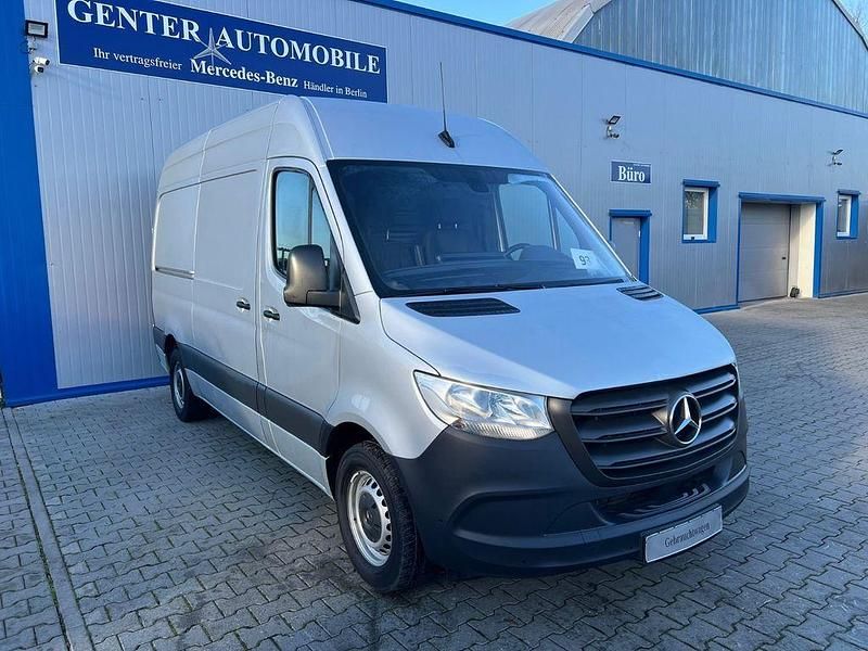 Gebraucht Mercedes Sprinter 150 PS (110 kW) 2021 9775 lackfarbe iridiumsilber m Van