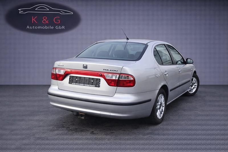 Gebraucht Seat Toledo 105 PS (77 kW) 2004 Silber Limousine