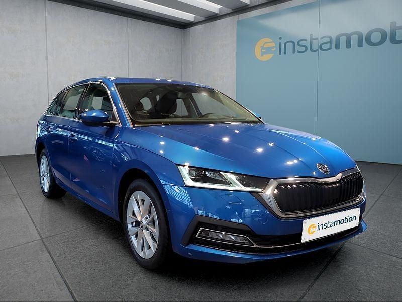 Gebraucht Skoda Octavia 204 PS (150 kW) 2022 Blau Kombi