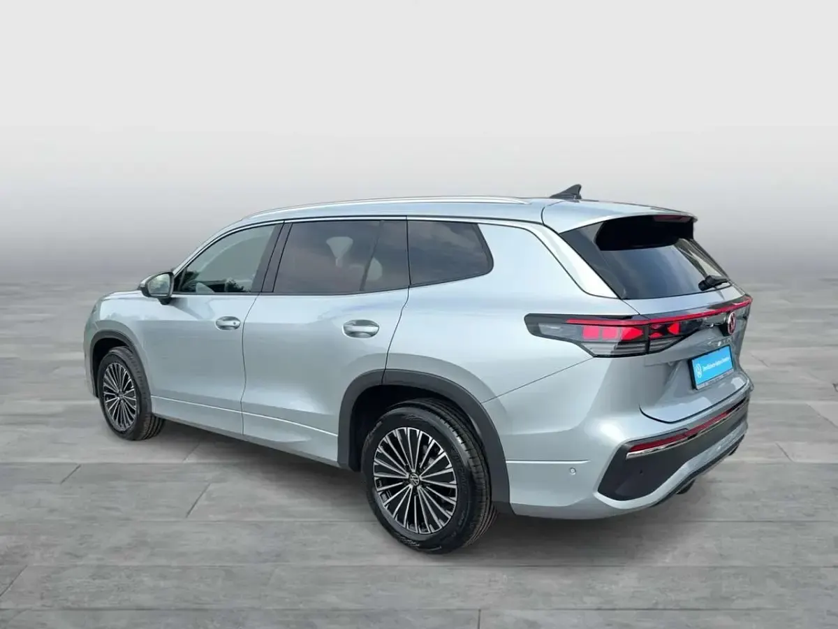 Gebraucht VW Tayron Elegance 150 PS (110 kW) 2025 Silber SUV