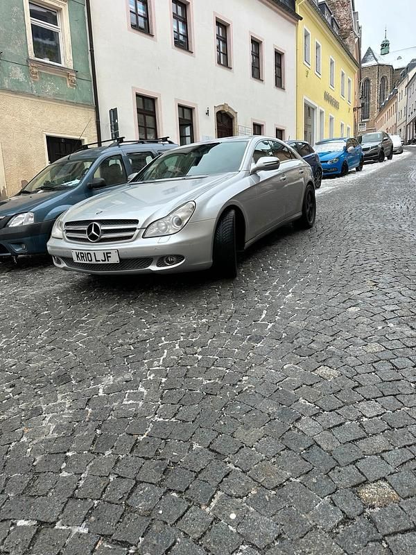 Gebraucht Mercedes CLS350 265 PS (194 kW) 2010 Silber Coupé
