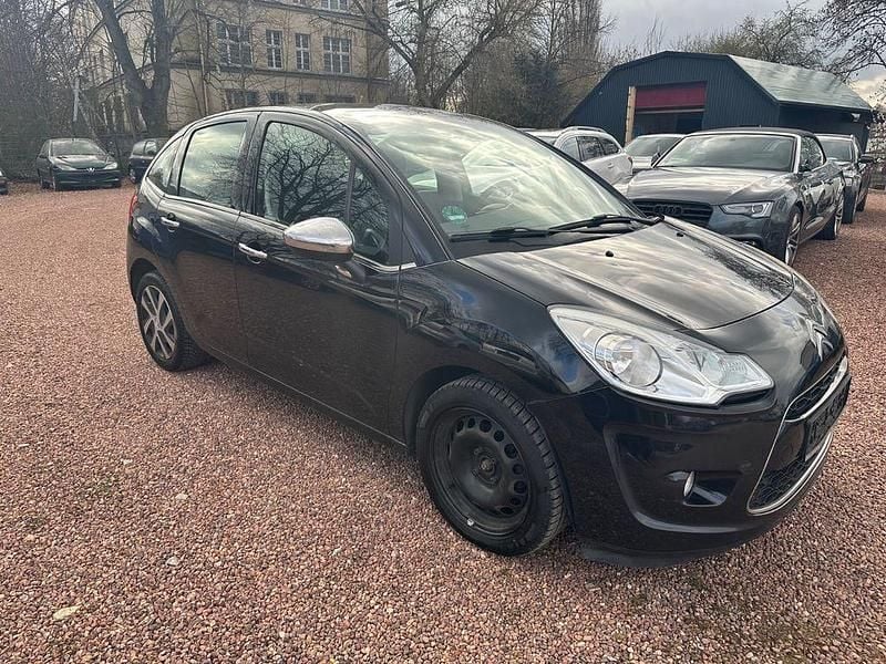 Gebraucht Citroën C3 SELECTION 92 PS (67 kW) 2012 Schwarz Limousine