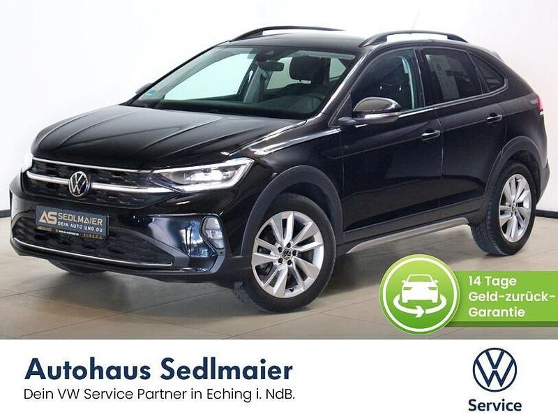 Deep black perleffekt Gebraucht 2022 VW Taigo Life SUV | 21.400 € (Fairer Preis) - Bild 1/4