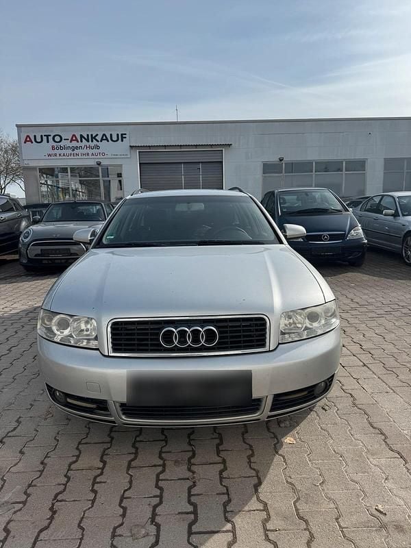 Gebraucht Audi A4 131 PS (96 kW) 2004 Grau Kombi