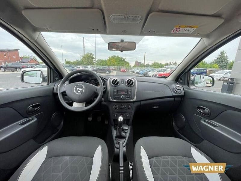 Gebraucht Dacia Sandero Stepway Ambiance 90 PS (66 kW) 2015 Weiß Kleinwagen