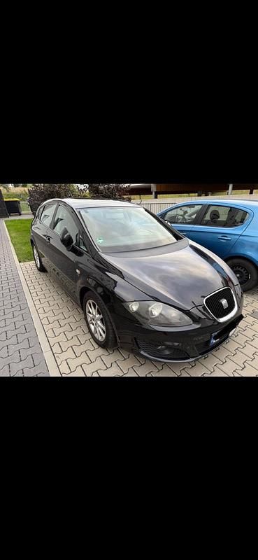 Second-hand Seat Leon 125 CP (91 kW) 2009 Negru Hatchback