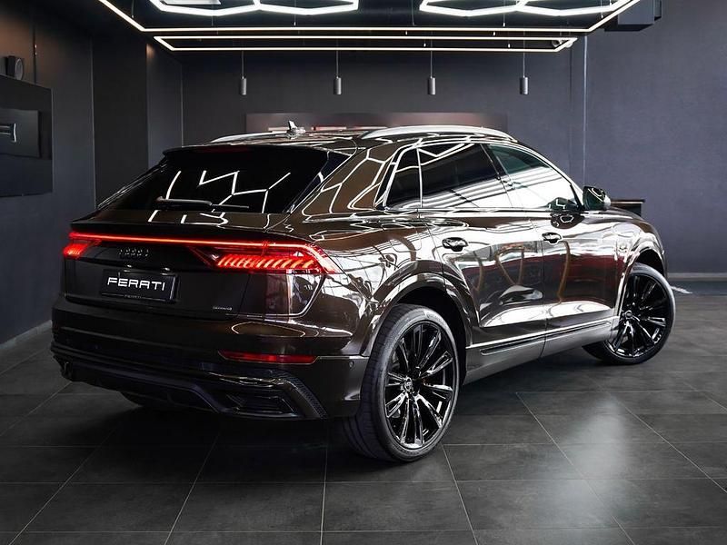 Gebraucht Audi Q8 Exclusive 340 PS (250 kW) 2023 Braun SUV