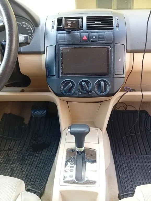 Occasion VW Polo Trendline 75 ch (55 kW) 2003 Vert Berline