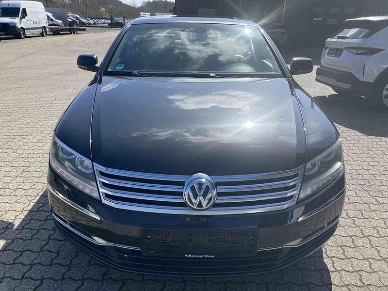 Second-hand VW Phaeton 239 CP (175 kW) 2012 Negru Berlinǎ