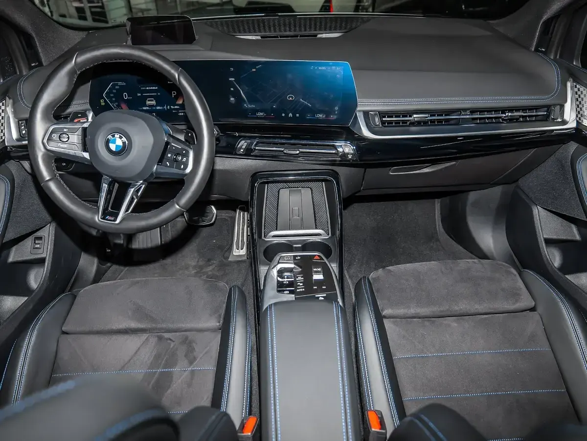 Gebraucht BMW 223 Active Tourer M Sport 218 PS (160 kW) 2025 Weiß Van / Kleinbus