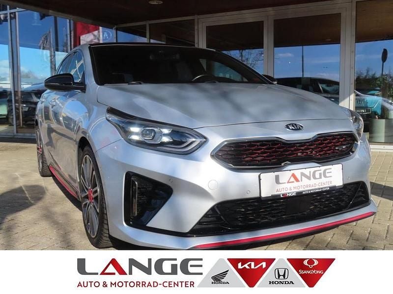 Gebraucht Kia ProCeed GT 204 PS (150 kW) 2021 (kcs) sparklingsilber met. Kombi