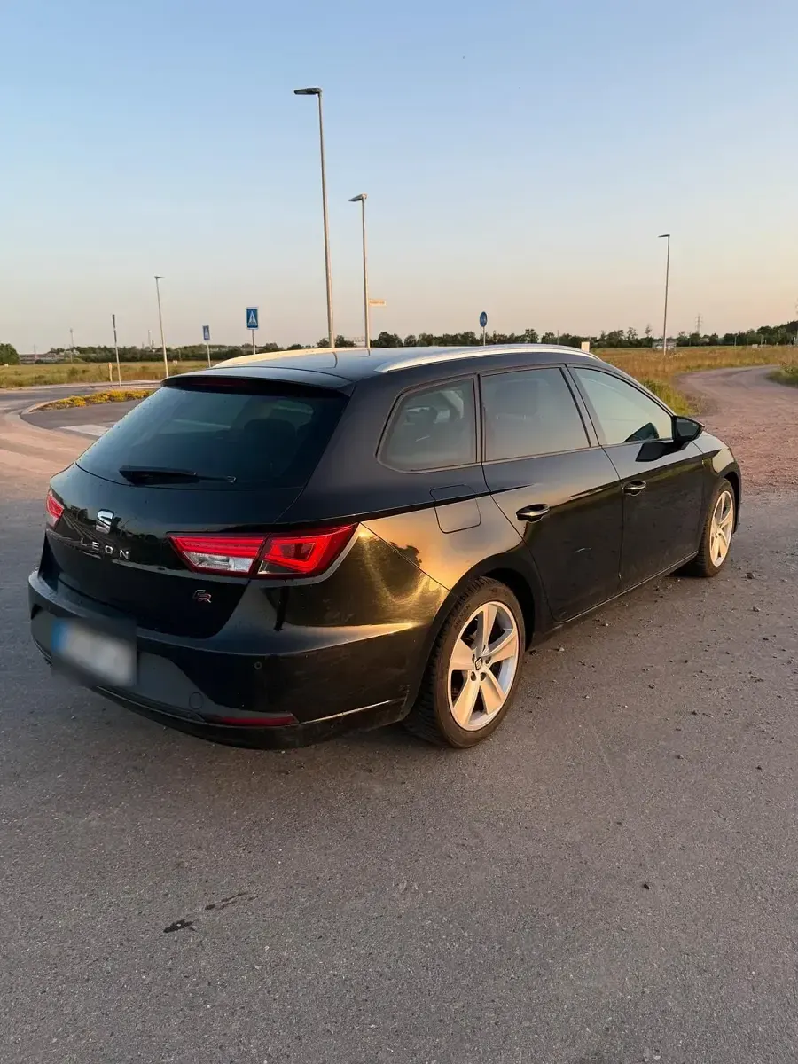 Gebraucht Seat Leon FR 150 PS (110 kW) 2016 Schwarz Kombi