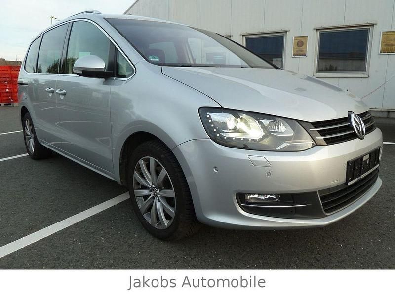 Gebraucht VW Sharan 150 PS (110 kW) 2016 Silber Van / Kleinbus