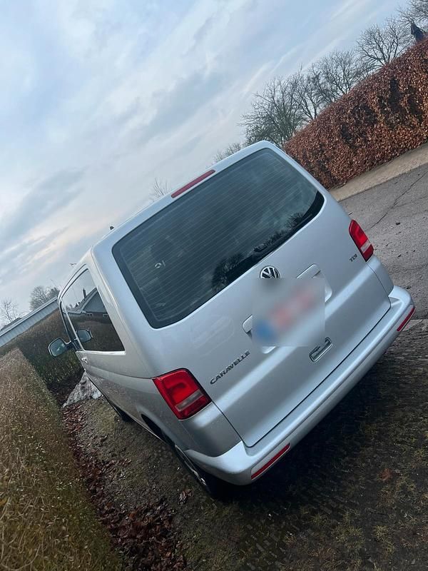 Gebraucht VW T5 140 PS (102 kW) 2015 Silber Van