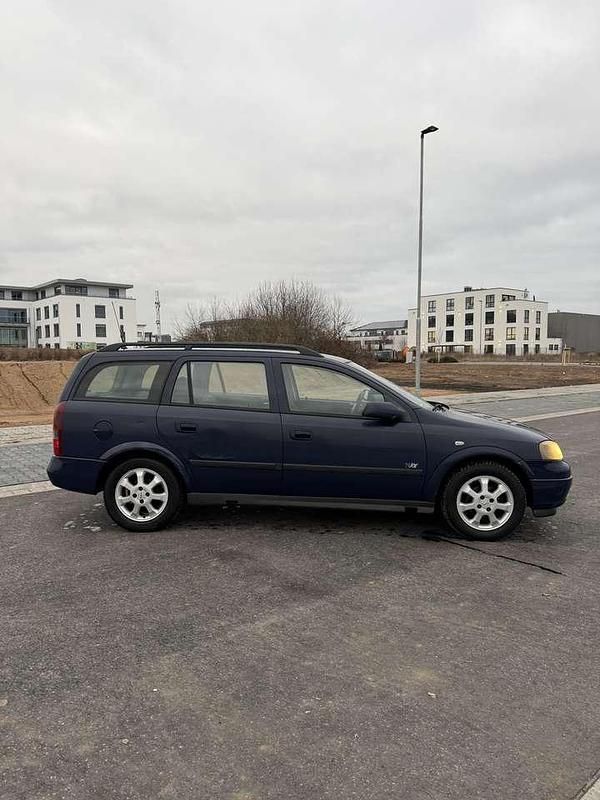 Gebraucht Opel Astra Edition 75 PS (55 kW) 2002 Kombi