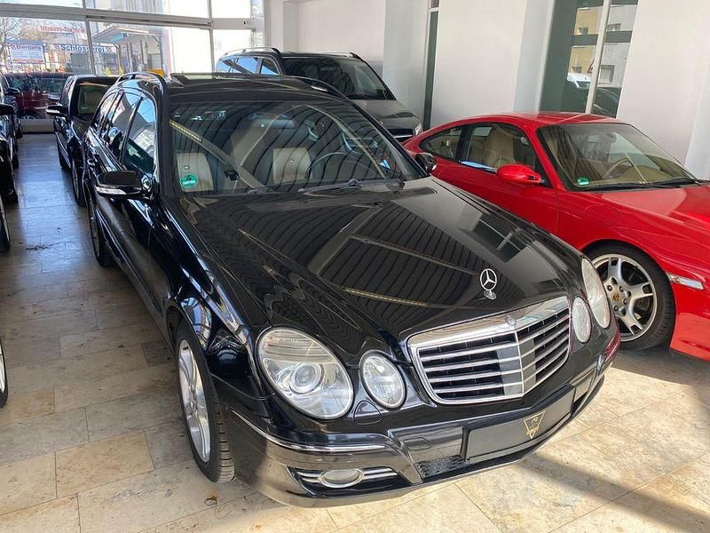 Gebraucht Mercedes E350 272 PS (200 kW) 2007 Schwarz Limousine
