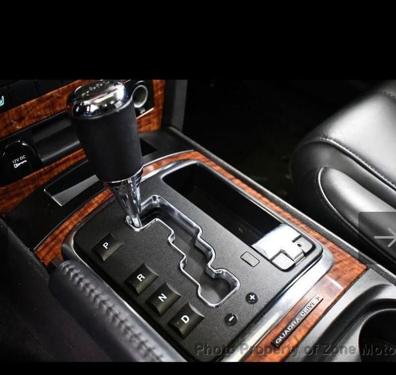 Second-hand Jeep Commander Limited 218 CP (160 kW) 2009 Negru SUV