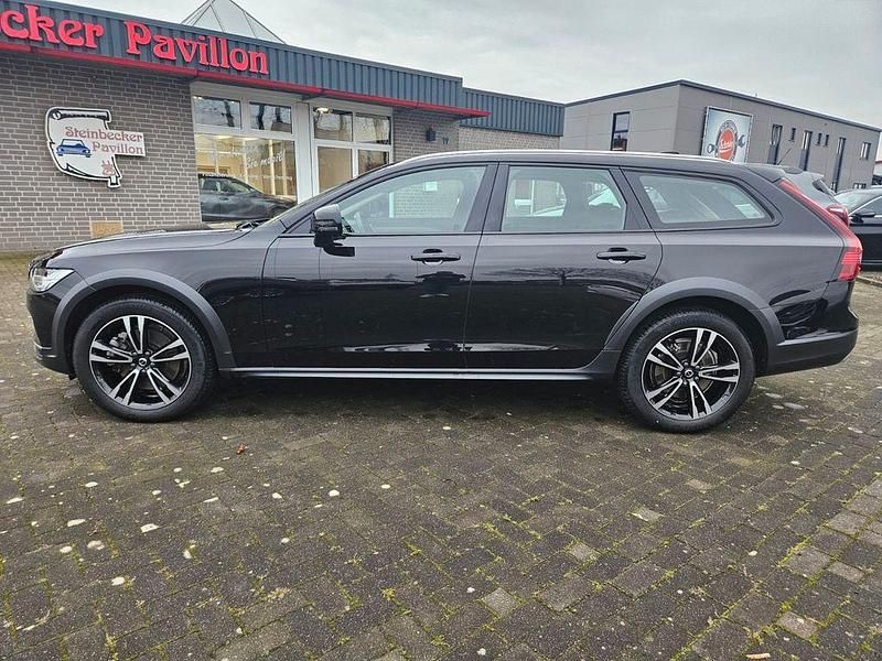 Gebraucht Volvo V90 CC Pro 197 PS (144 kW) 2021 Schwarz Kombi