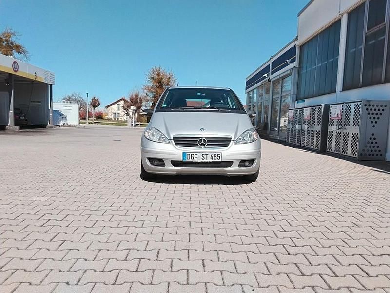 Gebraucht Mercedes A160 82 PS (60 kW) 2008 Silber Van / Kleinbus
